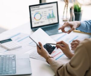 üzleti elemző felmérés bemutatása