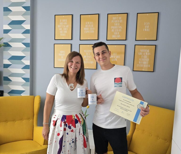 Márk Tehetségprogram végzett és szakmai mentora